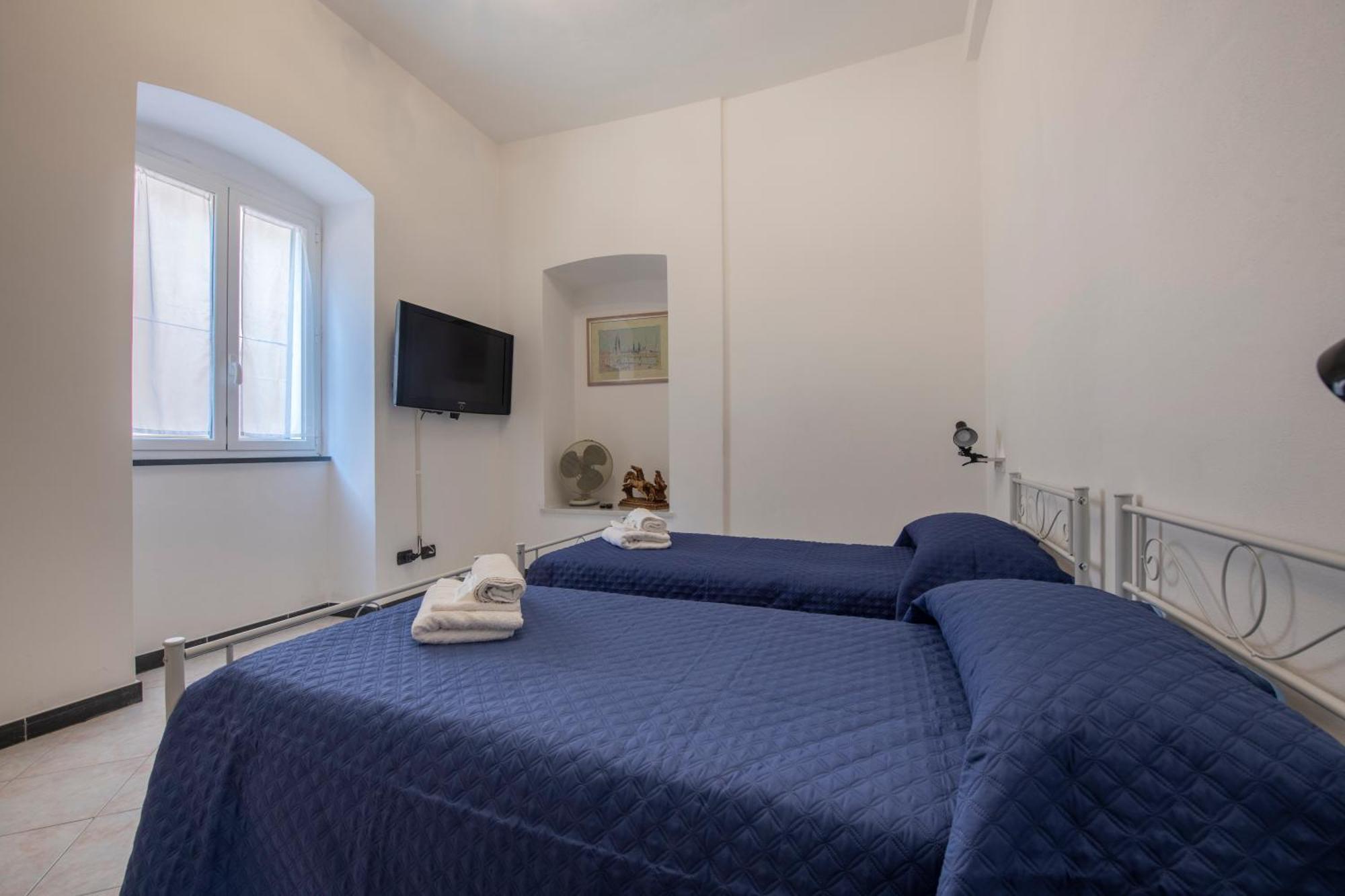 188B - Casa Di Nina Moneglia Con Terrazza - 2Min Dal Mare Apartment Luaran gambar