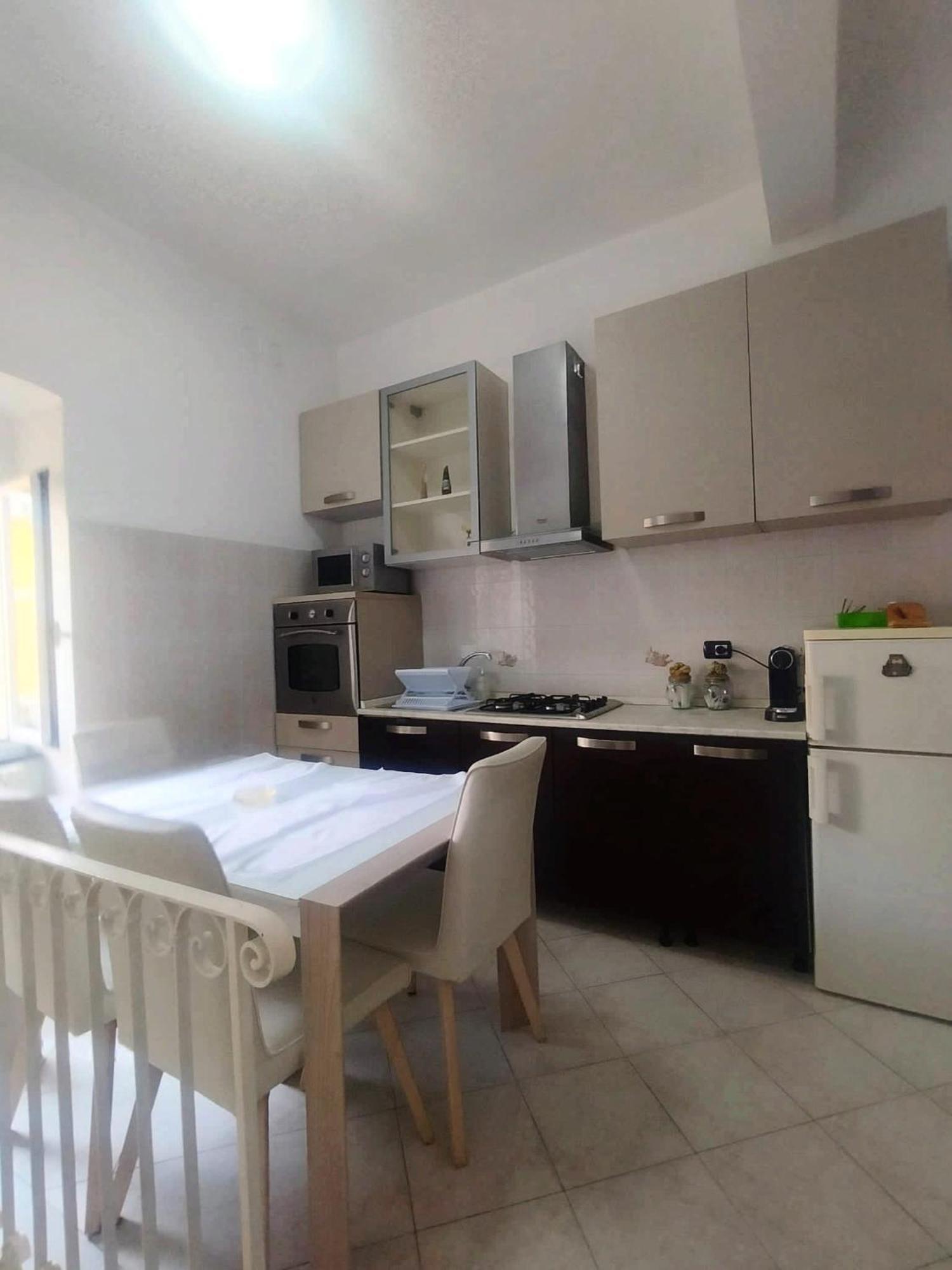 188B - Casa Di Nina Moneglia Con Terrazza - 2Min Dal Mare Apartment Luaran gambar